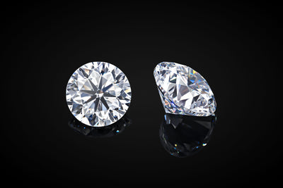 Cubic Zirconia VS. Diamond