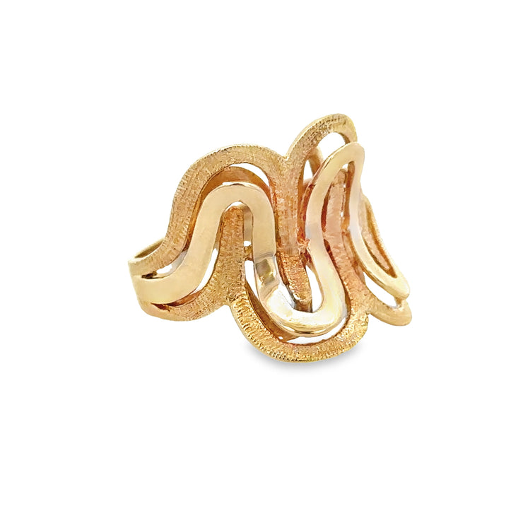 Abstract Textured Wave Band in Yellow Gold