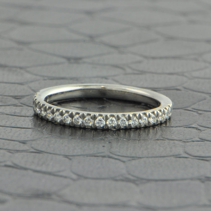 1.63 ct. Round Brilliant Cut Diamond Engagement Ring and Wedding Band in Platinum