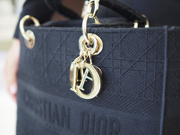 Pre-Owned Christian Dior Medium D-Lite Cannage Embroidered Canvas Handbag