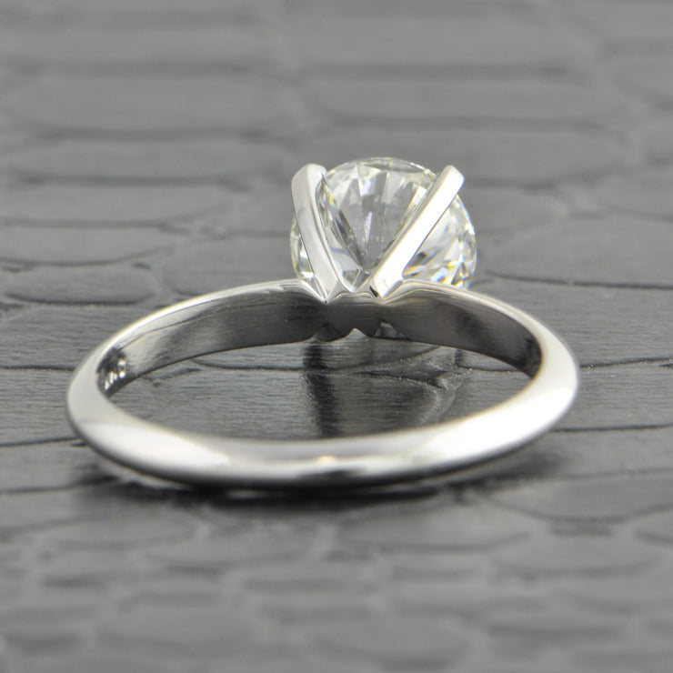 GIA 1.51 ct. Round Brilliant Cut Diamond in White Gold
